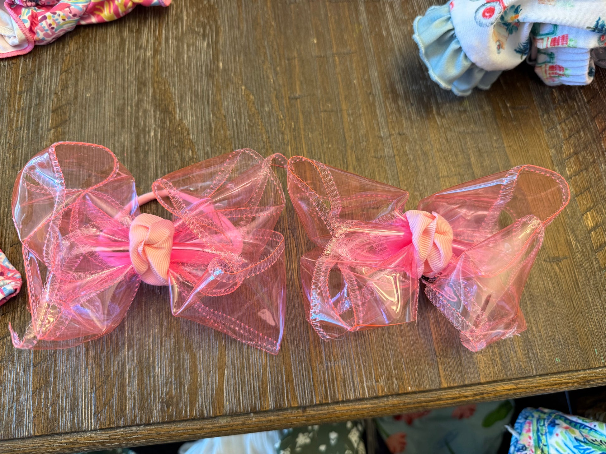 1/4" PANTYHOSE HEADBAND W/WATERPROOF BOW: 5.5" Huge - 2.5" Ribbon / PINK